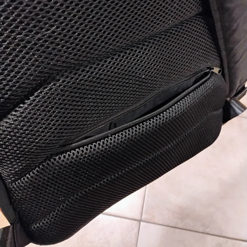 Back pack with cat design